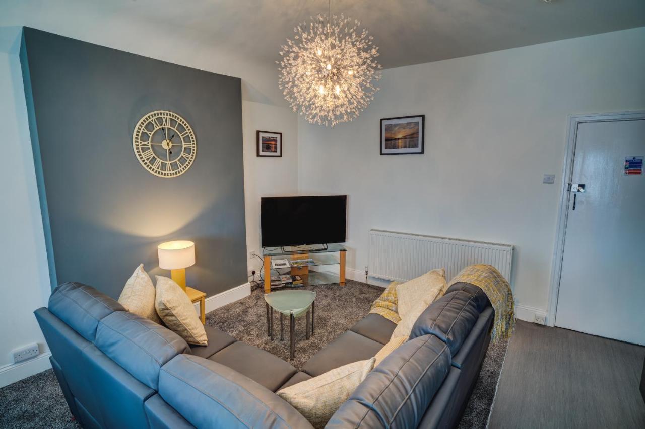 Beachmount Holiday Apartments コルウィン・ベイ エクステリア 写真