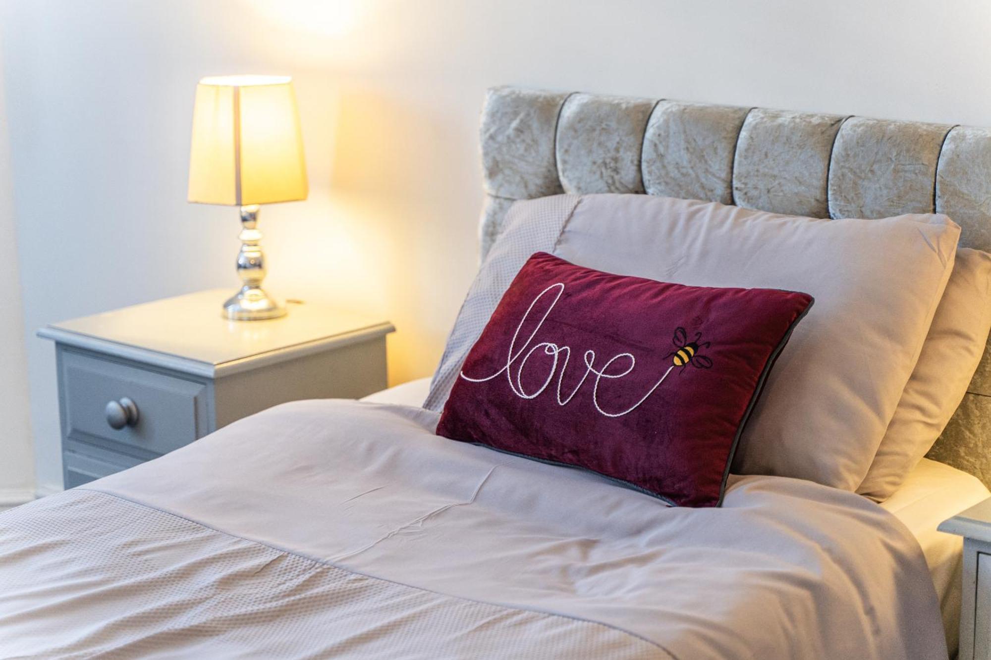 Beachmount Holiday Apartments コルウィン・ベイ 部屋 写真