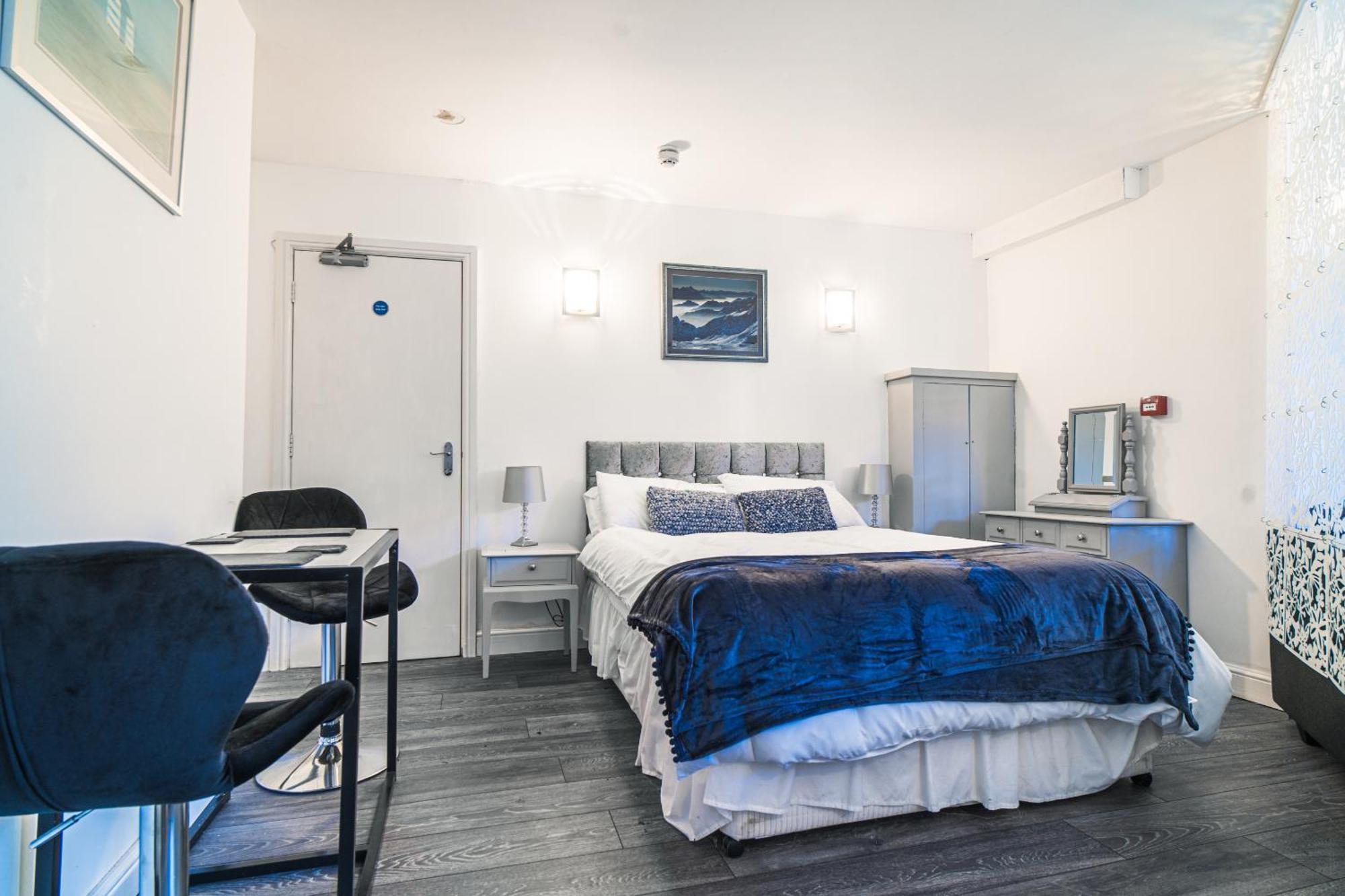 Beachmount Holiday Apartments コルウィン・ベイ 部屋 写真